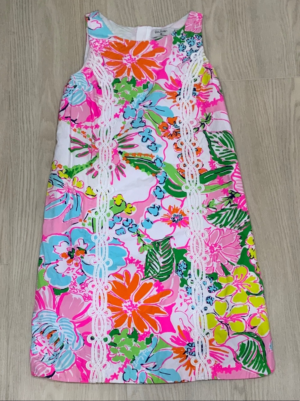Girls Lilly Pulitzer 14 16 XS women’s Colorful Floral Sleeveless Shift Dress
